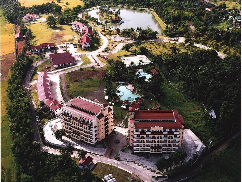 מלון לוסנה Graceland Estates And Country Club מראה חיצוני תמונה