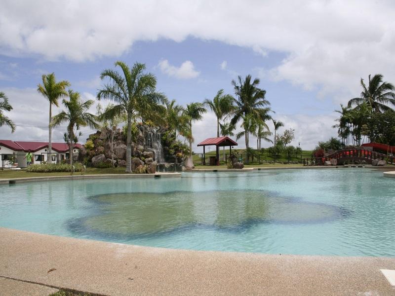 מלון לוסנה Graceland Estates And Country Club מראה חיצוני תמונה